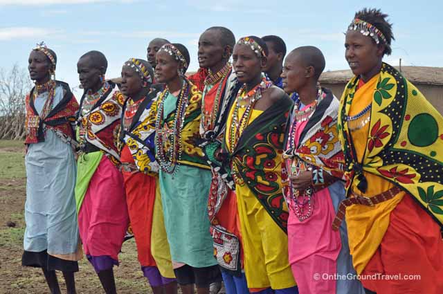 maasai women colorful clothes
