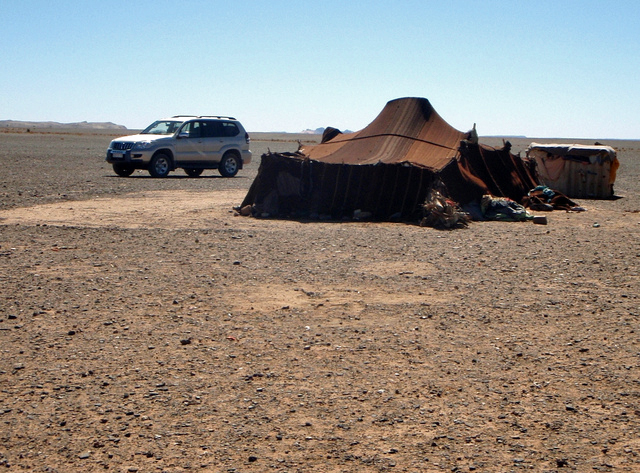 Morocco Sahara Tavel - Nomad Camp - Around the World Morocco Sahara Tavel - Nomad Camp - Around the World